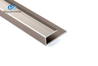 Piso de aluminio 6063 que afila el ajuste estándar del piso del SGS del grueso de la tira de ajuste 1.0m m