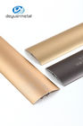 El suelo de aluminio del tamaño de encargo perfila el tratamiento superficial anodizado color oro