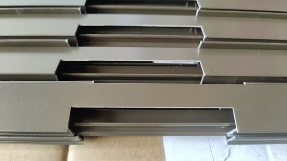 Perfiles de aluminio para ventanas abatibles de Sudáfrica con recubrimiento de polvo blanco