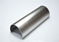 Protuberancia de aluminio de plata Shinning del perfil del cepillo para la barandilla 6063-T5