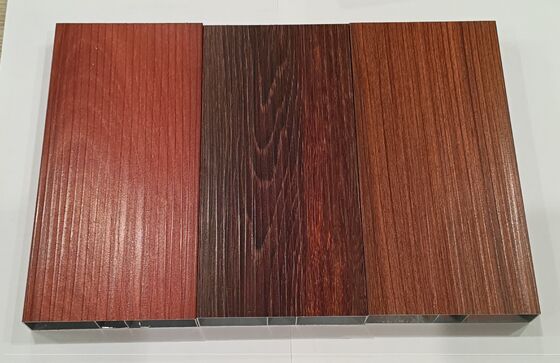 6063 Perfiles de extrusión de aluminio con grano de madera con textura hechos a medida